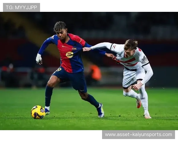 巴萨新领袖?亚马尔比赛中怒吼队友震惊全队