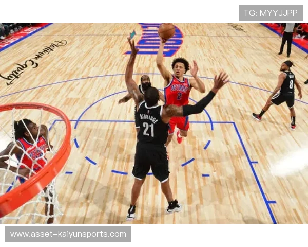 活塞康宁汉姆单场狂砍45分率领底特律重返季后赛区